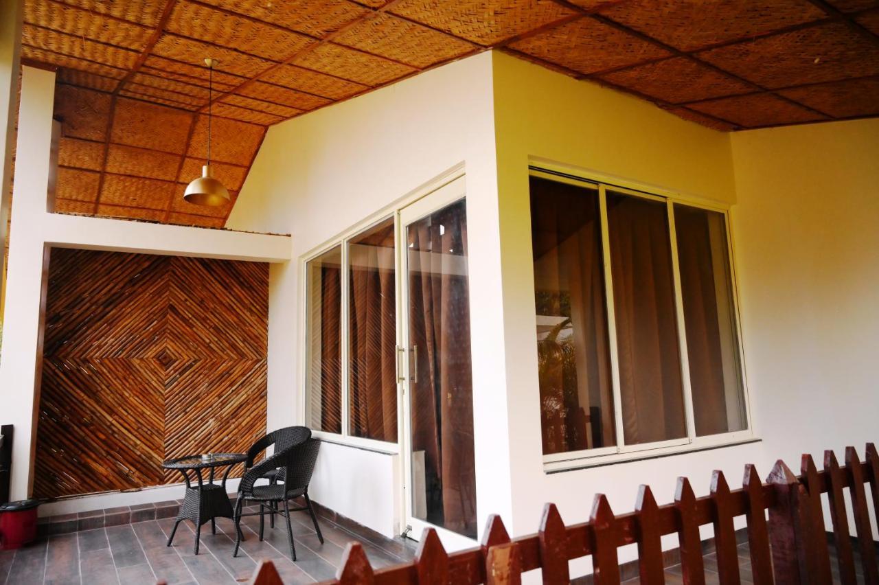 The Infinity Pench Resort Khawasa Exterior photo