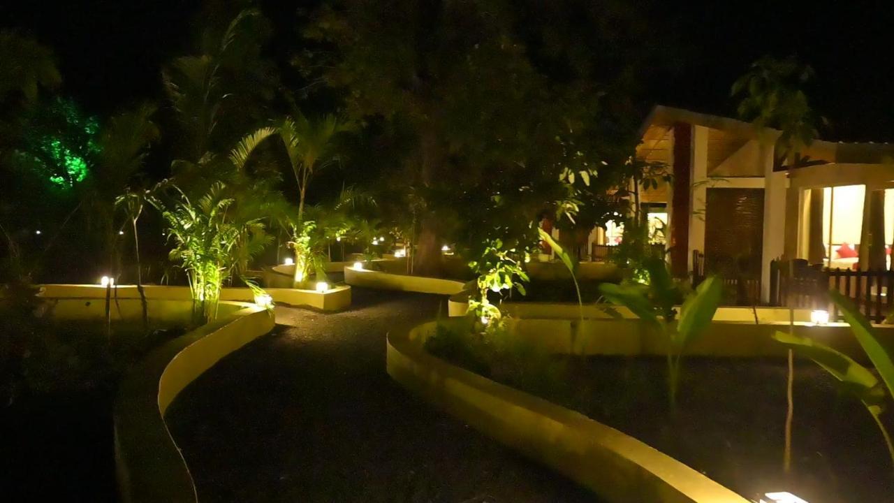 The Infinity Pench Resort Khawasa Exterior photo