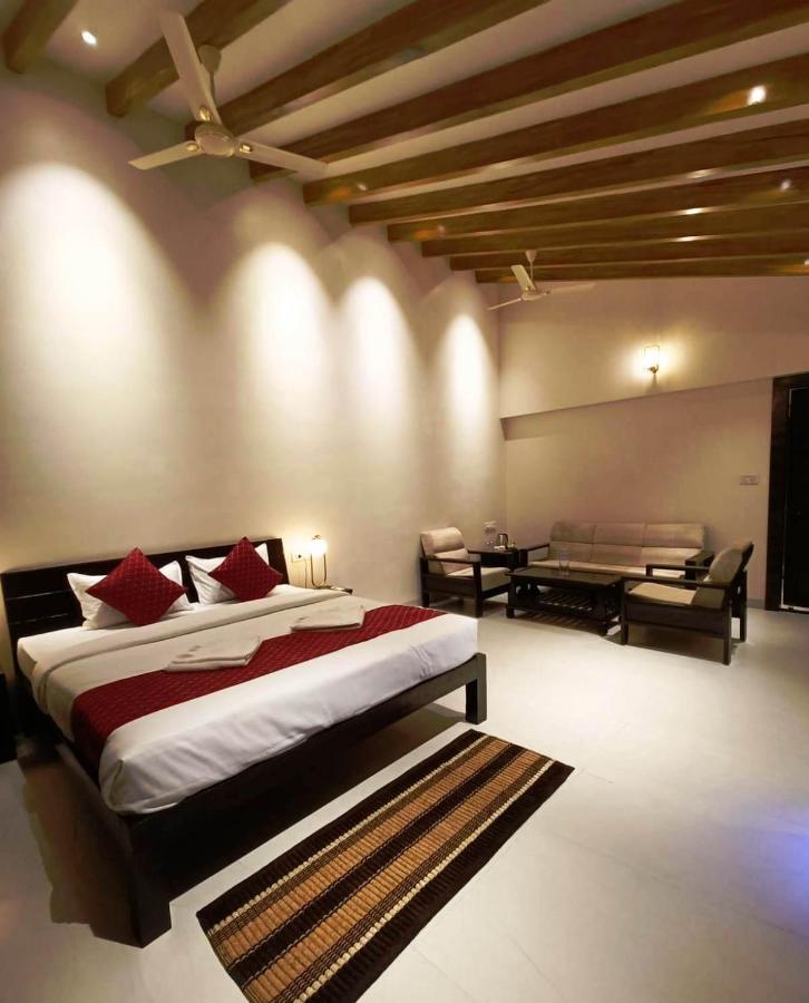 The Infinity Pench Resort Khawasa Exterior photo