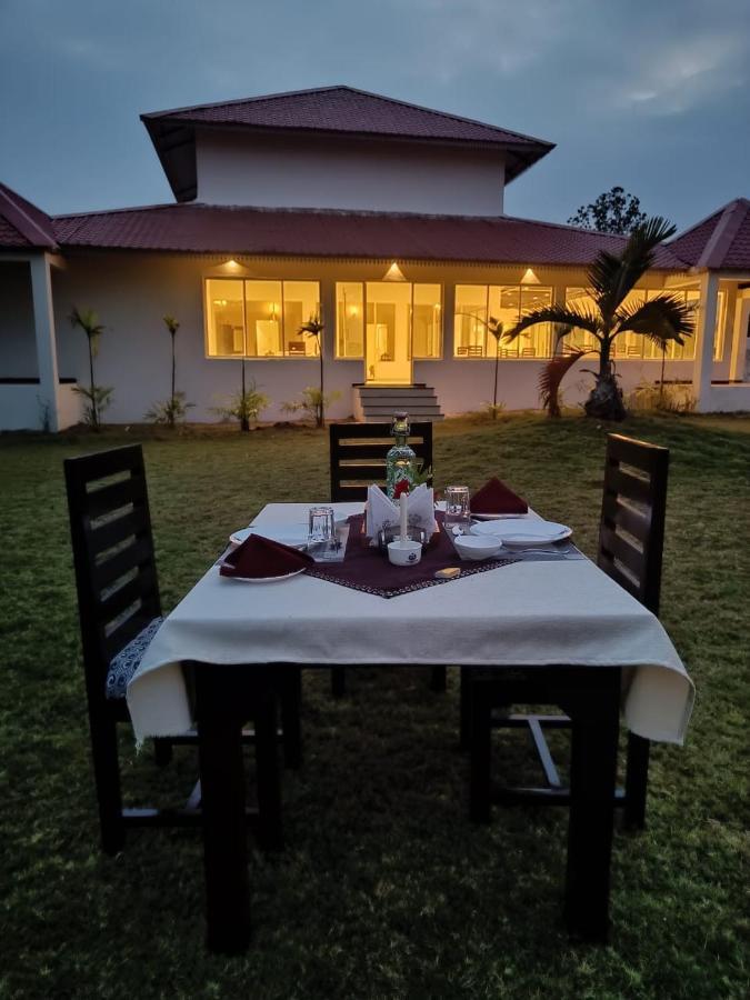The Infinity Pench Resort Khawasa Exterior photo