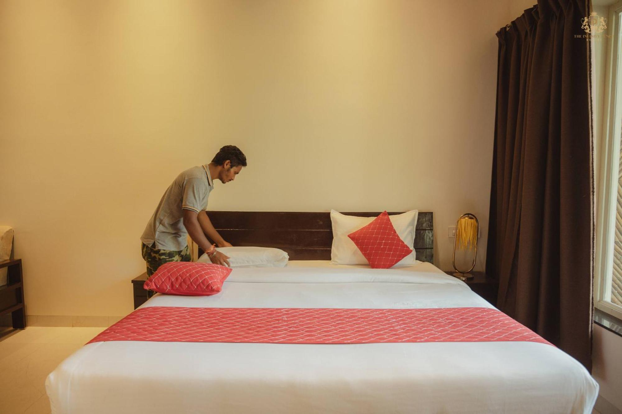 The Infinity Pench Resort Khawasa Exterior photo